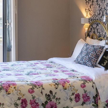 Bed and Breakfast Tra L'Etna E Il Mare Via Oberdan Catania Esterno foto