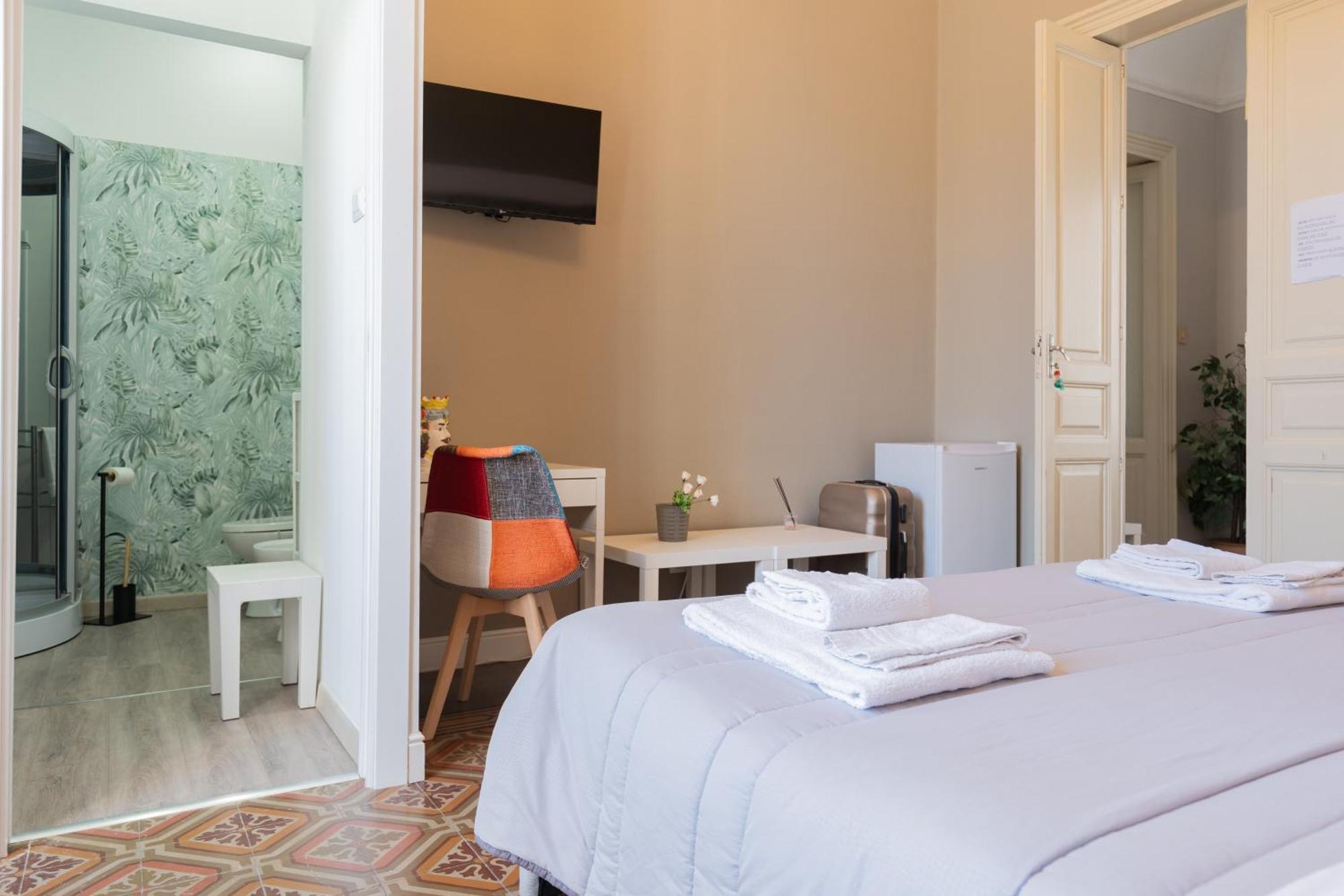 Bed and Breakfast Tra L'Etna E Il Mare Via Oberdan Catania Esterno foto