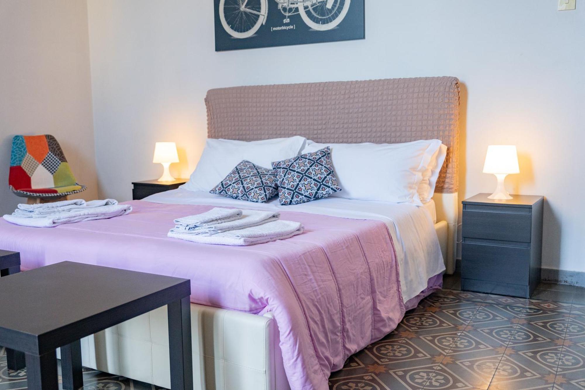 Bed and Breakfast Tra L'Etna E Il Mare Via Oberdan Catania Esterno foto
