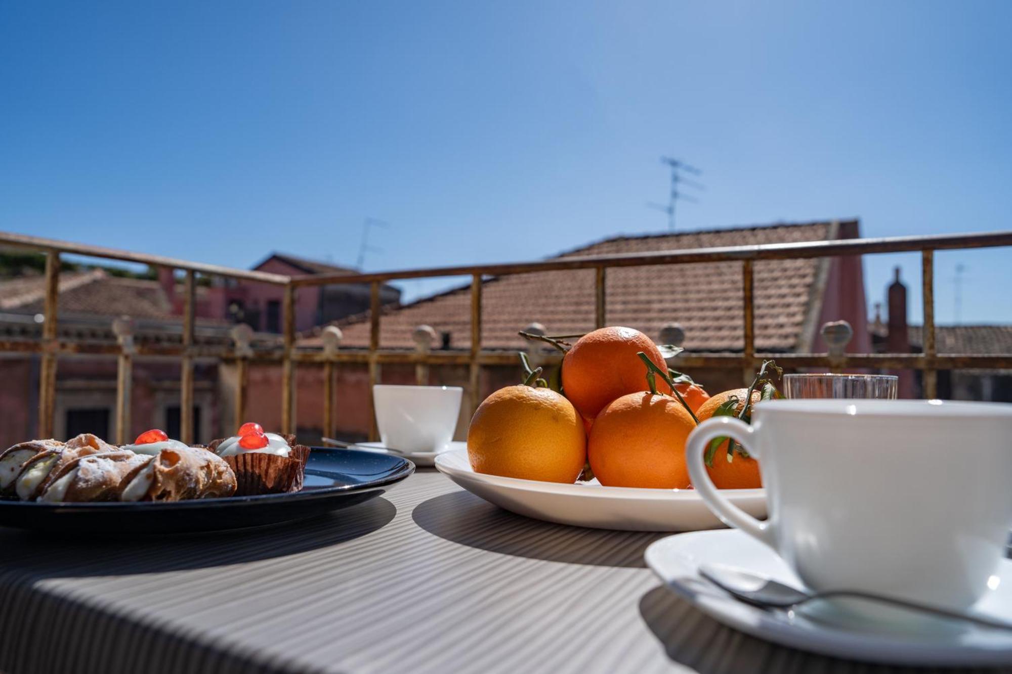 Bed and Breakfast Tra L'Etna E Il Mare Via Oberdan Catania Esterno foto
